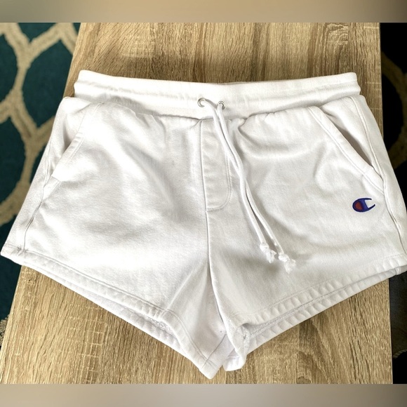 NWOT - Champion Shorts REVERSE WEAVE® SHORTS, 3" - XL - Picture 5 of 10